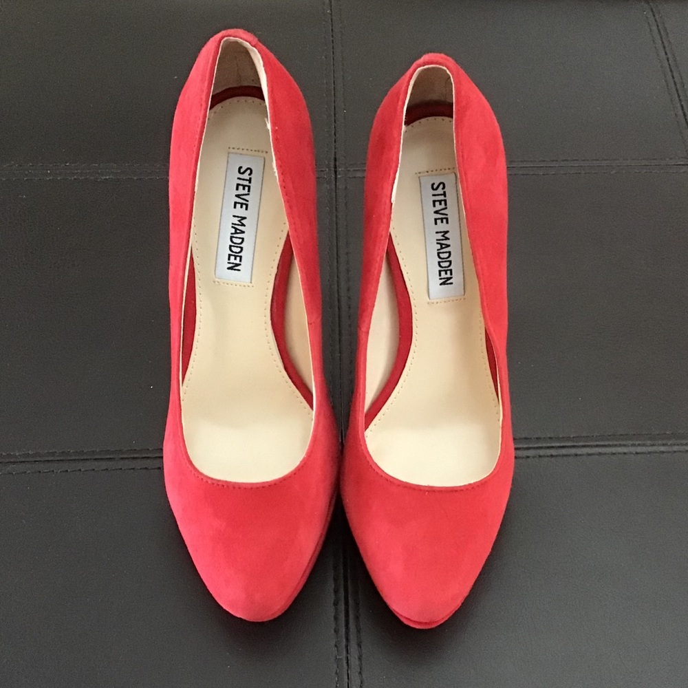 Steve Madden Pumps